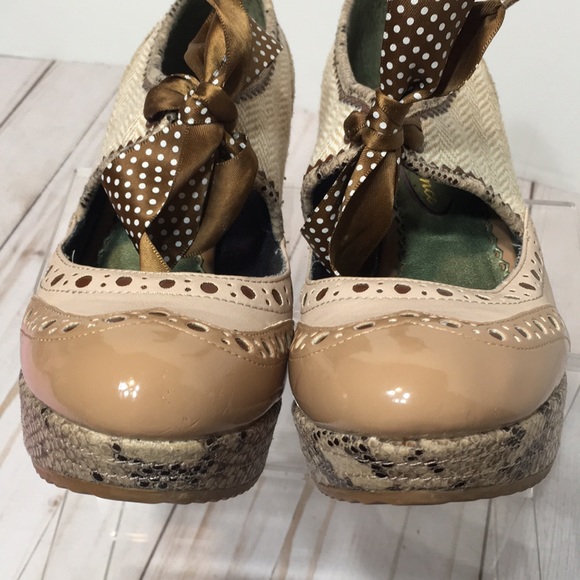 Poetic Licence Foolproof Oxford tan heel platform sexy bow retro sz 6 - Picture 11 of 14